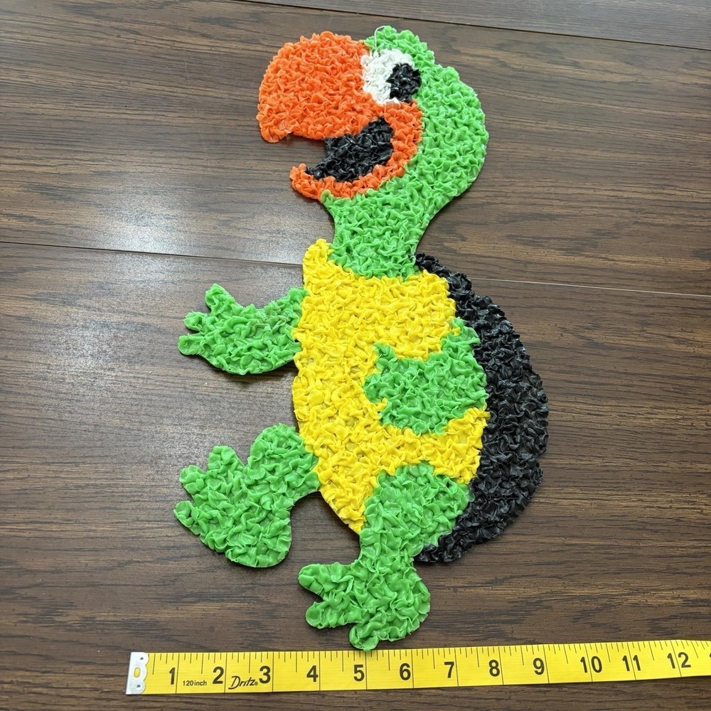 Vintage Melted Plastic Popcorn Turtle Wall Hanging Decor - Picture 11 of 11